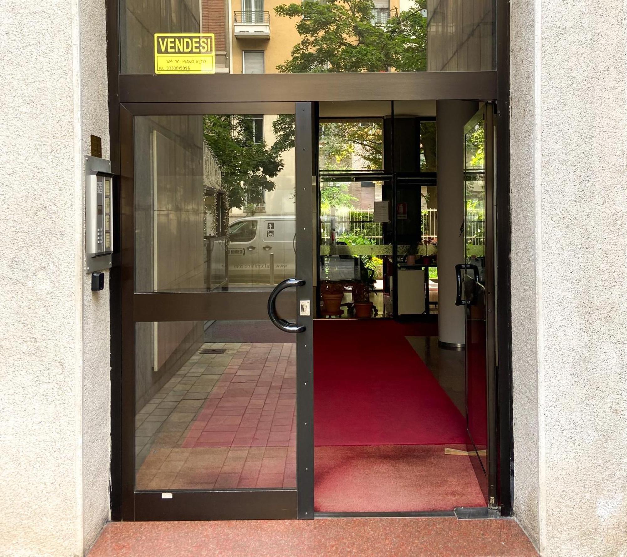 Apartament Casamia Battistotti Mediolan Zewnętrze zdjęcie